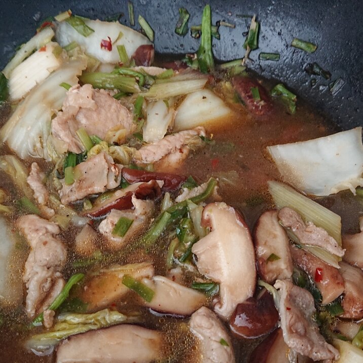 椎茸鶏肉野菜のにんにく醤油煮